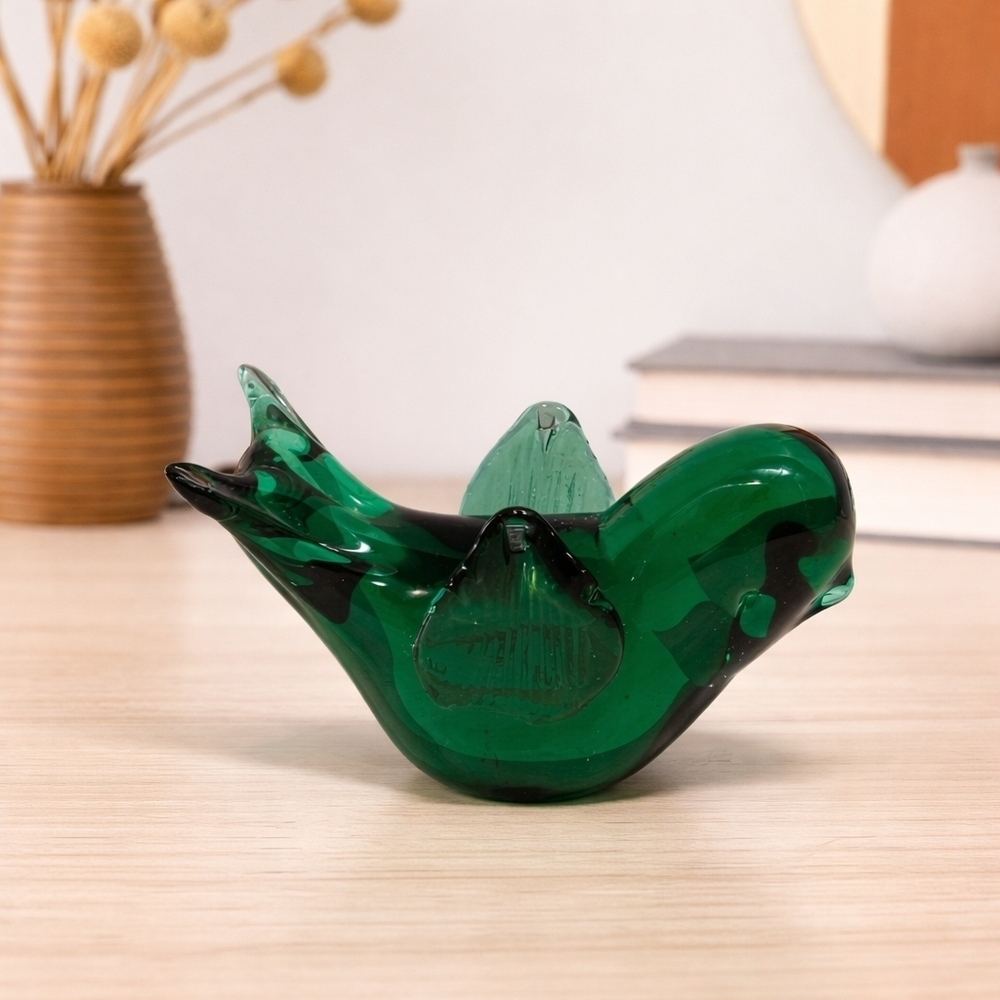 Emerald Green Art Glass Bird Figurine | MCM Style Decor